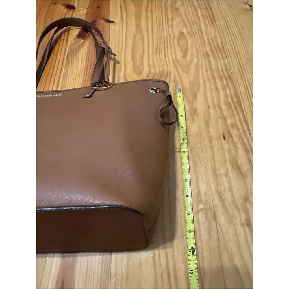 Michael Kors Jet Set Travel Large Drawstring Voyager Tote Bag Tan Brown